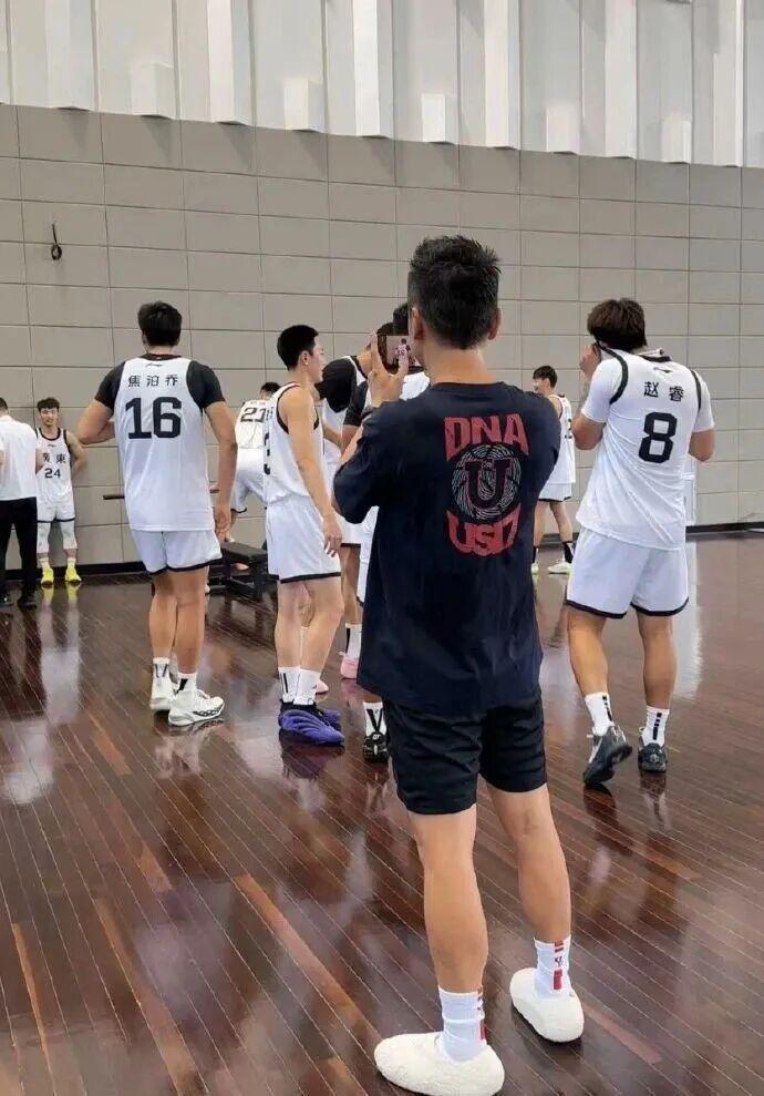 爱游戏在线-来了来了！赵睿正式回归！出战2025年全运会